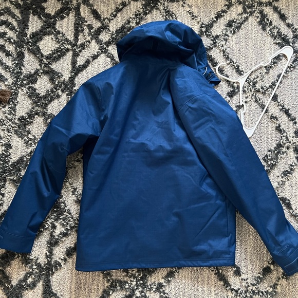 Ski jacket - Picture 4 of 6